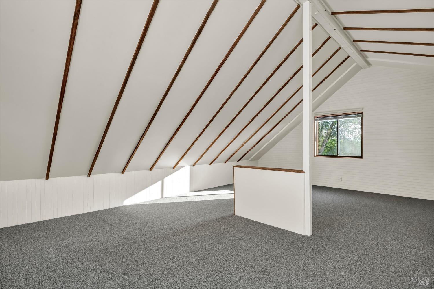 Detail Gallery Image 39 of 64 For 18222 Tigerwood Ct, Hidden Valley Lake,  CA 95467 - 4 Beds | 3 Baths