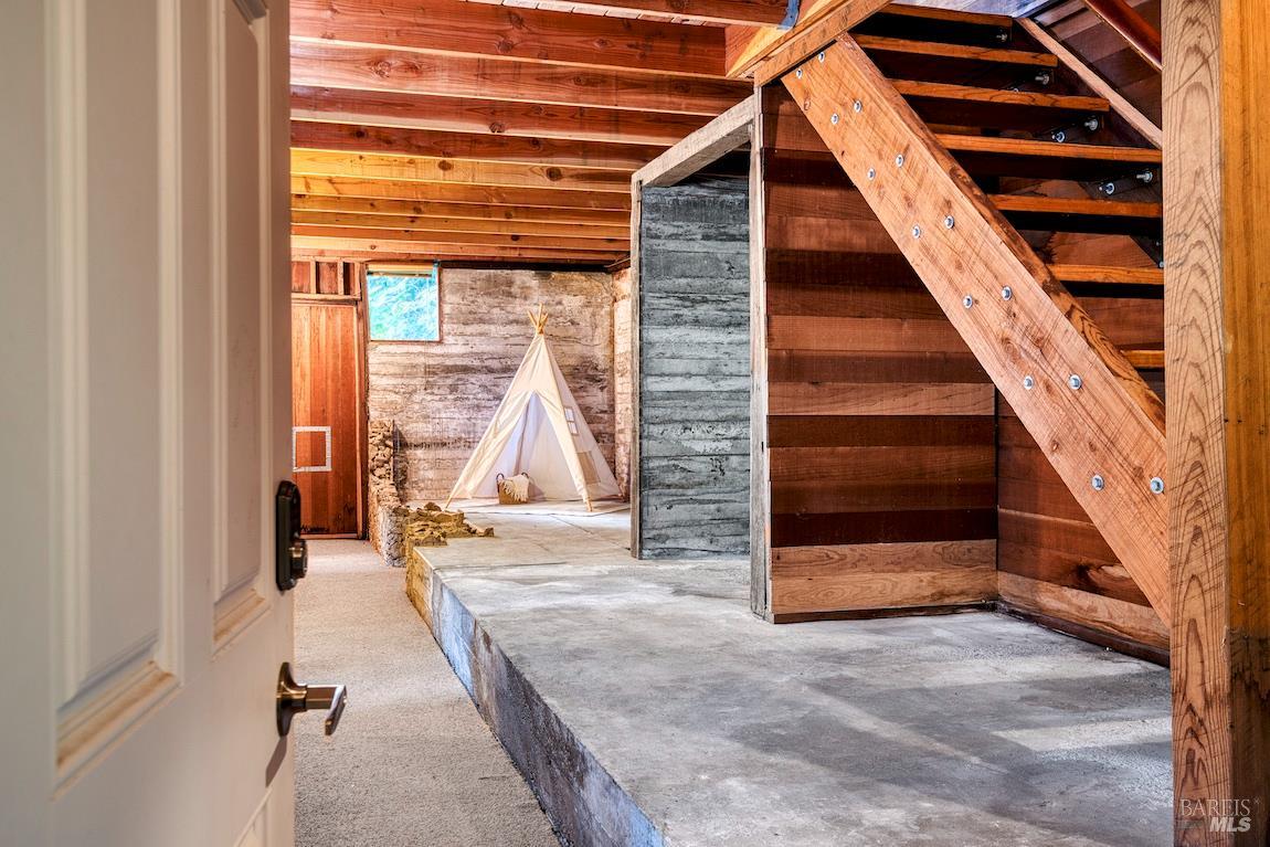 Detail Gallery Image 28 of 44 For 21684 Starrett Hill Dr, Monte Rio,  CA 95462 - 3 Beds | 1 Baths