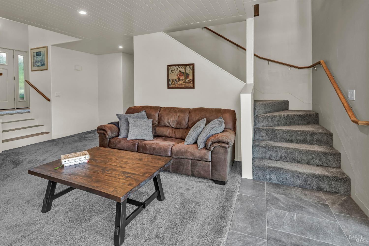 Detail Gallery Image 26 of 64 For 18222 Tigerwood Ct, Hidden Valley Lake,  CA 95467 - 4 Beds | 3 Baths