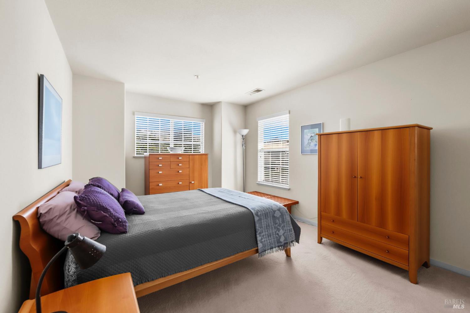 Detail Gallery Image 23 of 40 For 124 Baypoint Dr, San Rafael,  CA 94901 - 4 Beds | 2/1 Baths