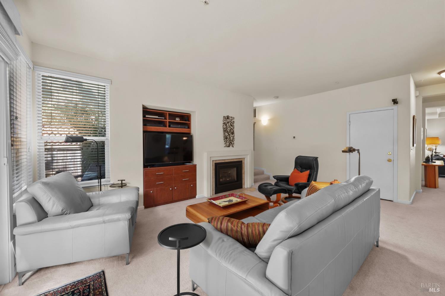 Detail Gallery Image 15 of 40 For 124 Baypoint Dr, San Rafael,  CA 94901 - 4 Beds | 2/1 Baths