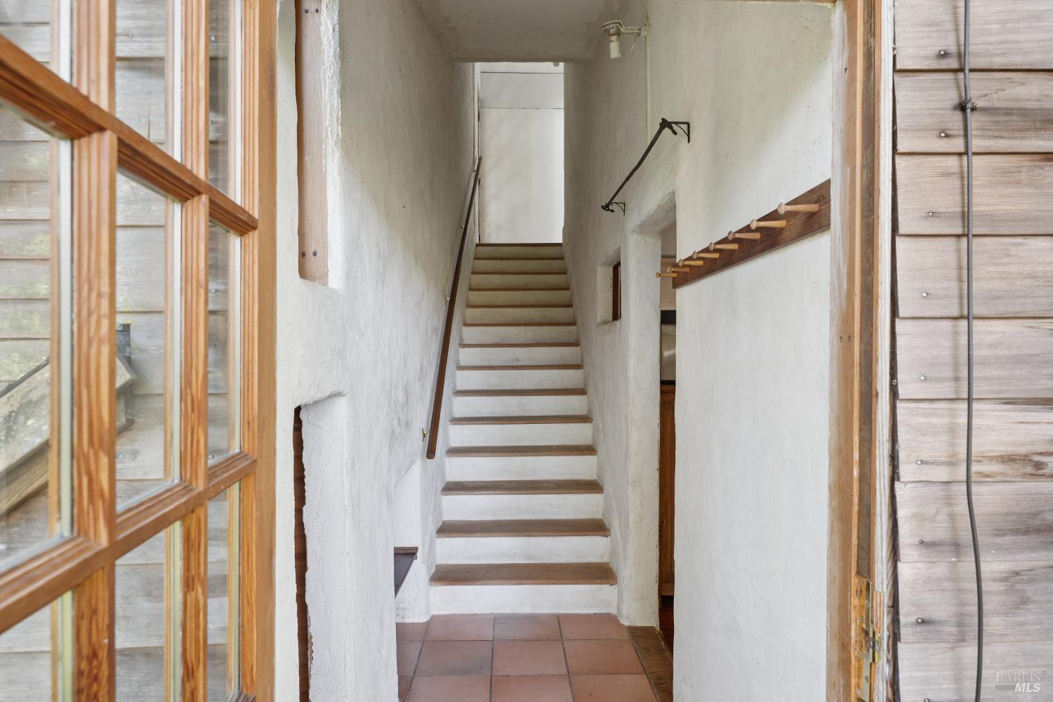 Detail Gallery Image 9 of 39 For 1 Tamarack Rd #B,  San Geronimo,  CA 94963 - 3 Beds | 2 Baths