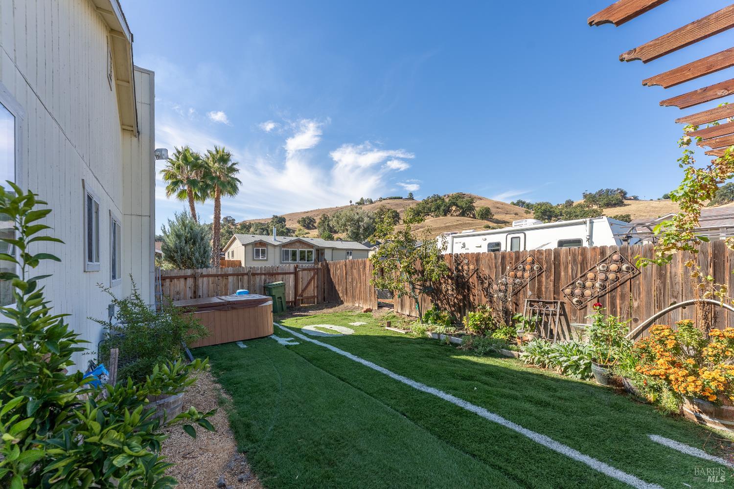 Detail Gallery Image 6 of 26 For 200 Island View Dr, Lakeport,  CA 95453 - 3 Beds | 2 Baths