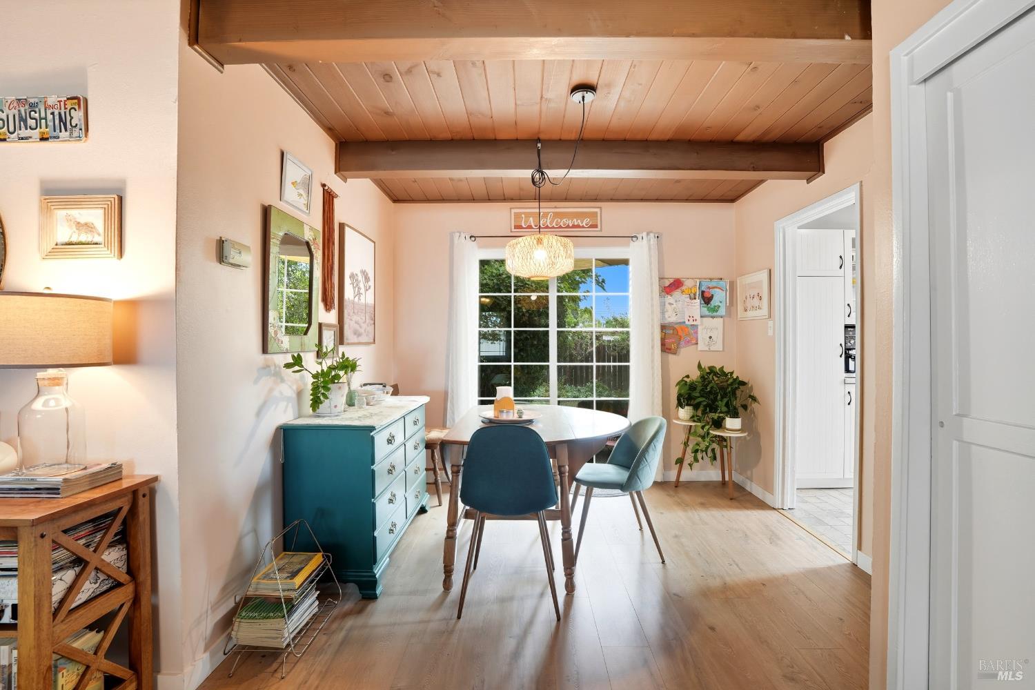 Detail Gallery Image 8 of 28 For 2830 Gillet Ave, Concord,  CA 94520 - 3 Beds | 2 Baths