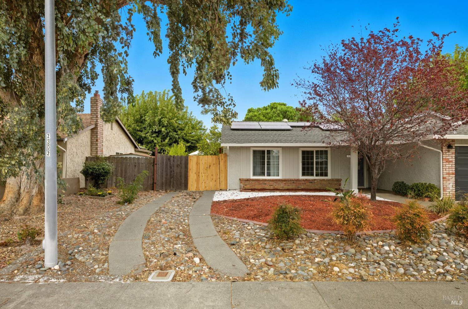 Detail Gallery Image 30 of 33 For 678 Claremont Dr, Vacaville,  CA 95687 - 3 Beds | 2 Baths