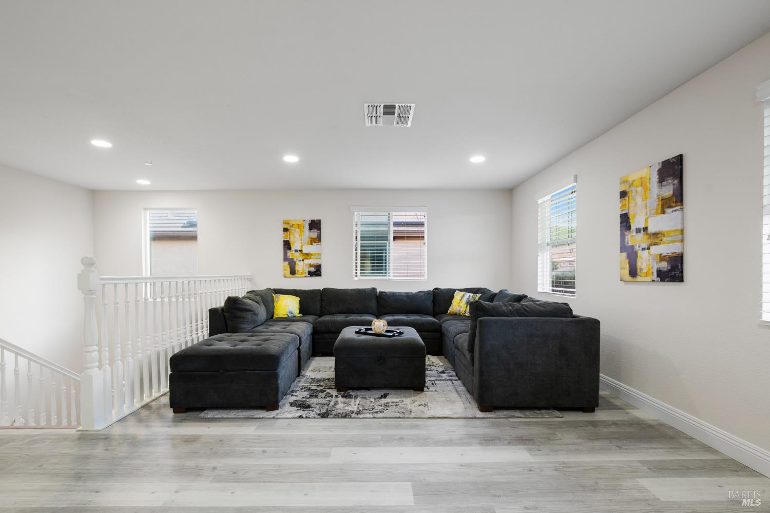 Detail Gallery Image 32 of 71 For 2437 Sanders Ln, Fairfield,  CA 94533 - 5 Beds | 4 Baths