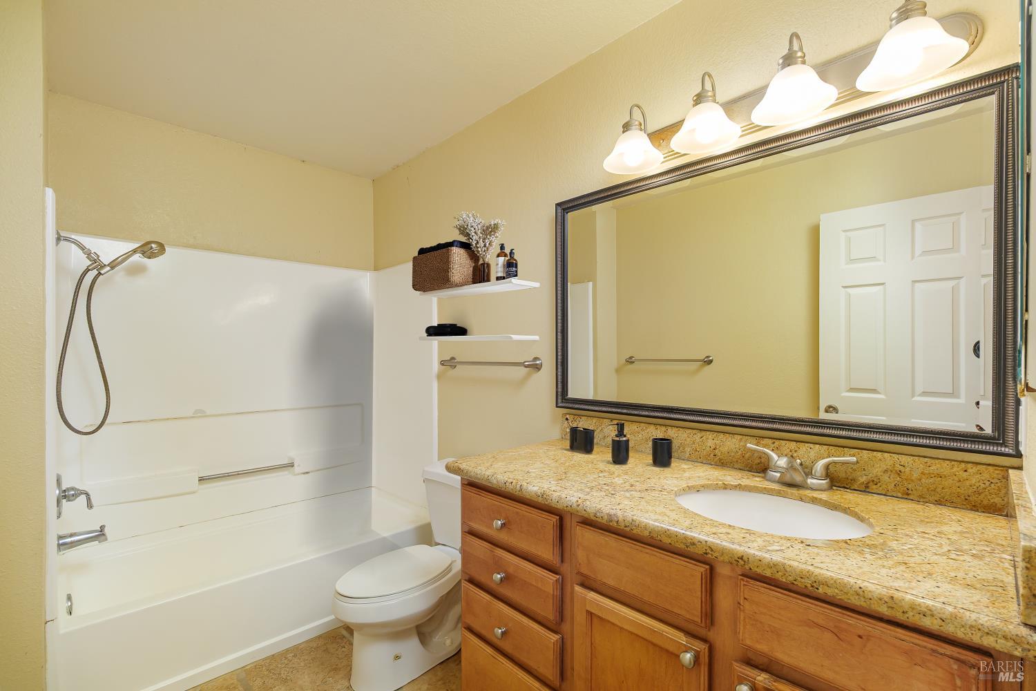 Detail Gallery Image 10 of 20 For 346 Eastridge Dr, San Ramon,  CA 94582 - 1 Beds | 1 Baths