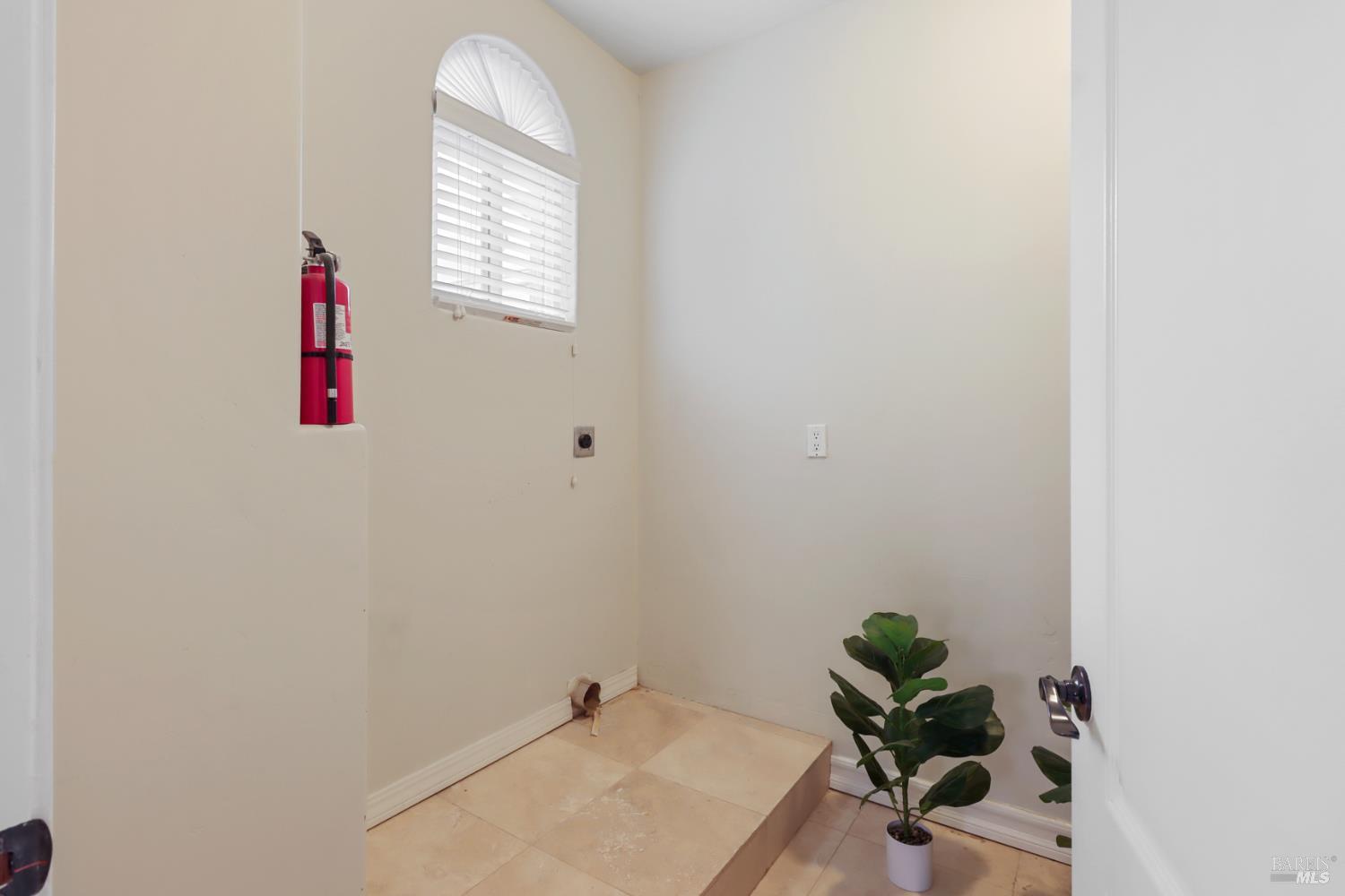 Detail Gallery Image 63 of 98 For 3945 Joslin Ln, Vacaville,  CA 95688 - 6 Beds | 5/4 Baths