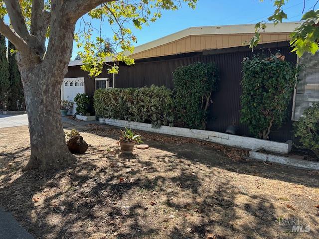 Detail Gallery Image 5 of 56 For 237 Grapewood St, Vallejo,  CA 94591 - 3 Beds | 1 Baths