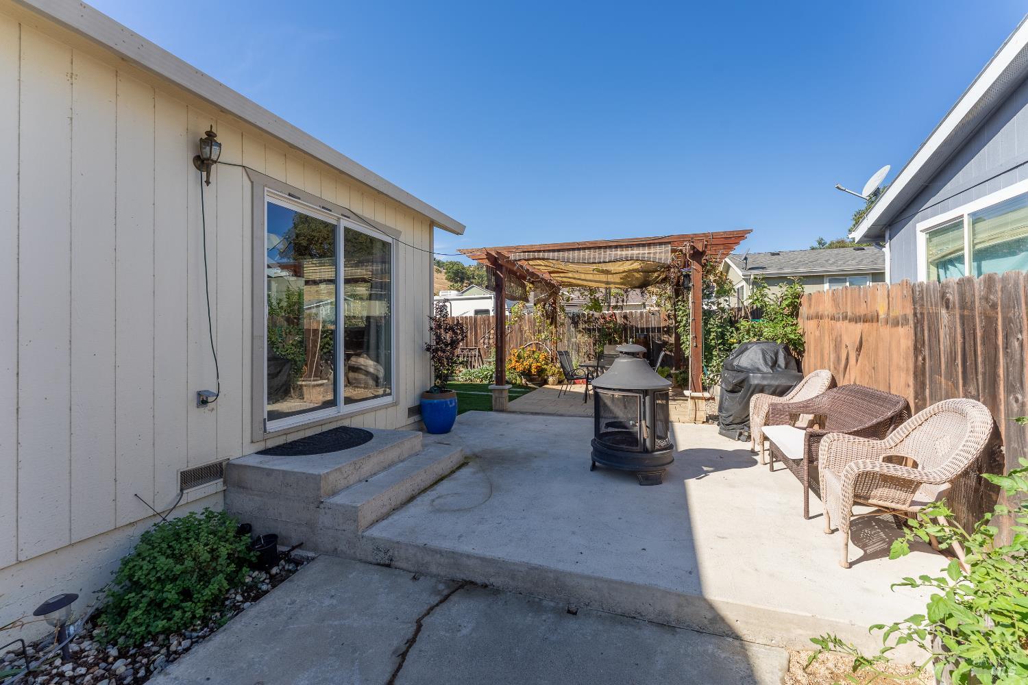 Detail Gallery Image 21 of 26 For 200 Island View Dr, Lakeport,  CA 95453 - 3 Beds | 2 Baths