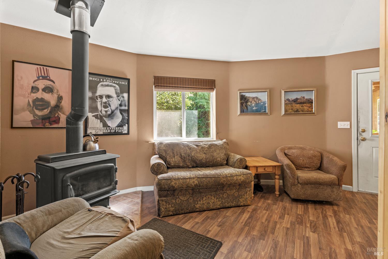 Detail Gallery Image 8 of 23 For 16460 Walker Lake Rd, Willits,  CA 95490 - 3 Beds | 1 Baths