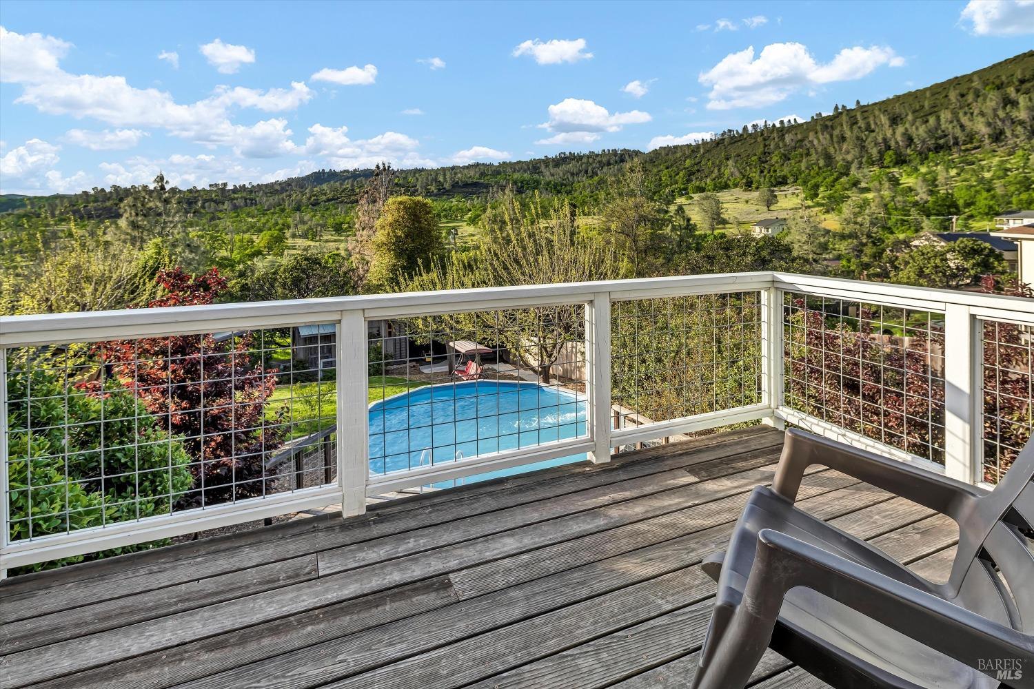 Detail Gallery Image 29 of 64 For 18222 Tigerwood Ct, Hidden Valley Lake,  CA 95467 - 4 Beds | 3 Baths