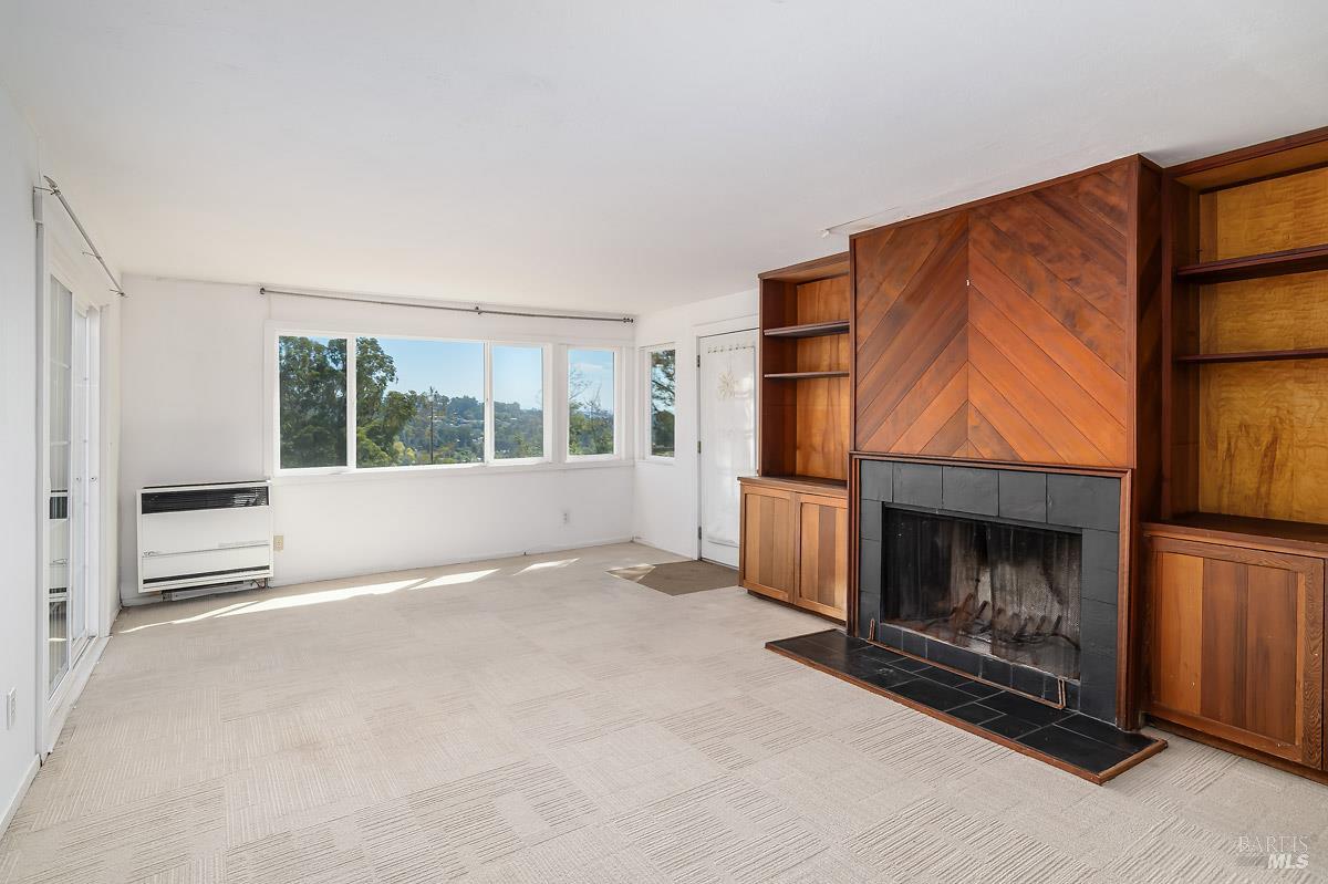 Detail Gallery Image 17 of 24 For 14 Fair Dr, San Rafael,  CA 94901 - 3 Beds | 3 Baths