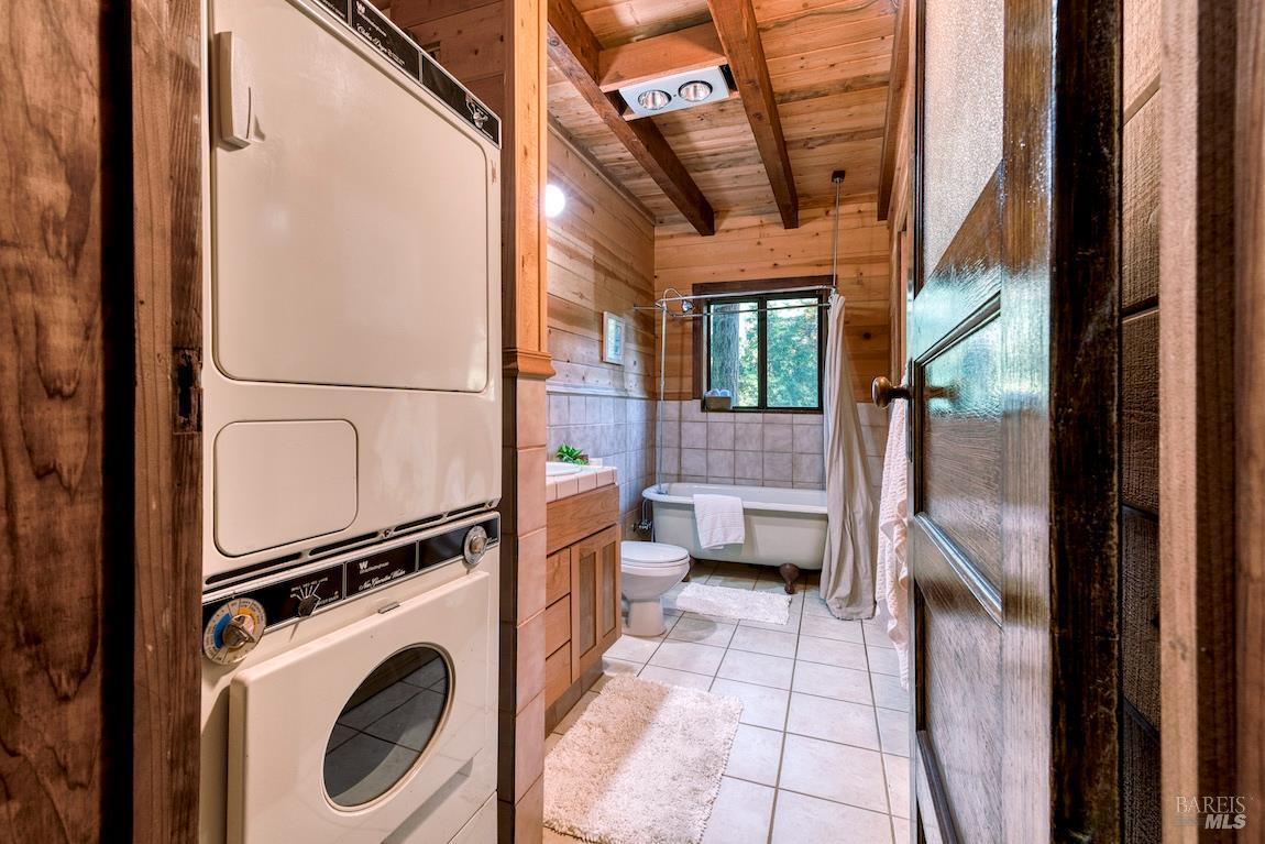 Detail Gallery Image 30 of 44 For 21684 Starrett Hill Dr, Monte Rio,  CA 95462 - 3 Beds | 1 Baths