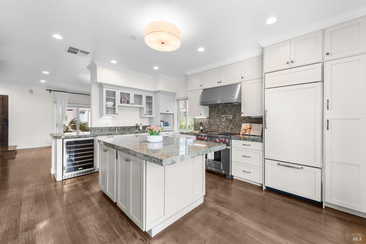 Detail Gallery Image 13 of 40 For 945 Hunt Ave, Saint Helena,  CA 94574 - 2 Beds | 2/1 Baths