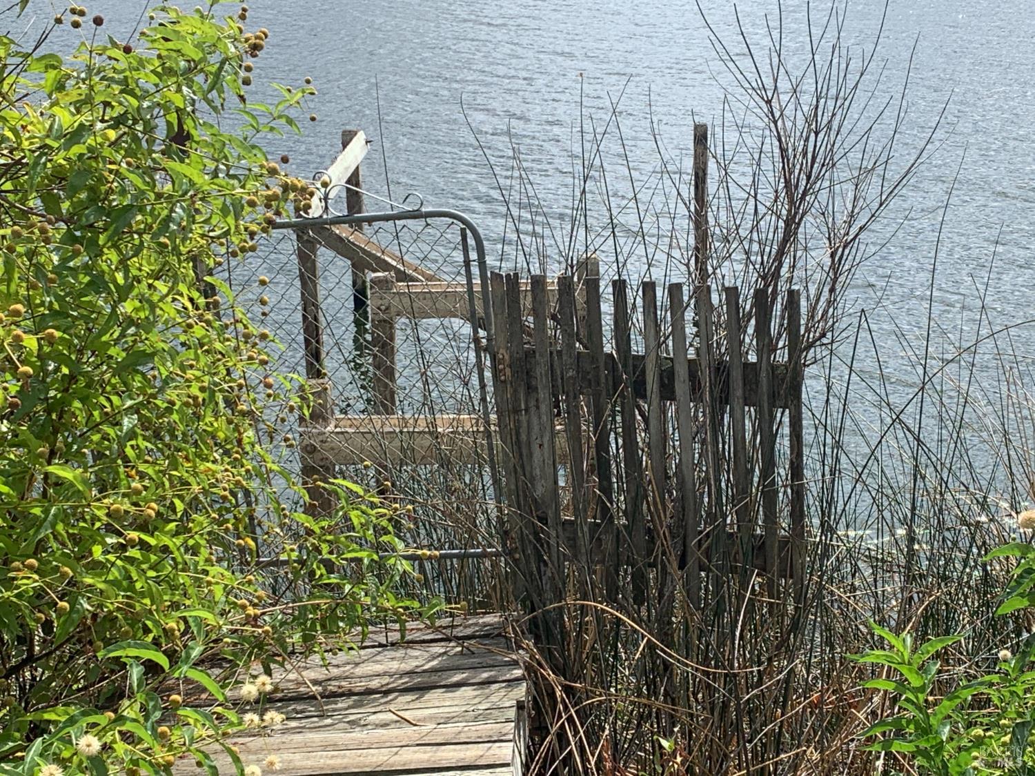 Detail Gallery Image 22 of 67 For 12140 E Highway 20 Hwy, Clearlake Oaks,  CA 95423 - 2 Beds | 2 Baths