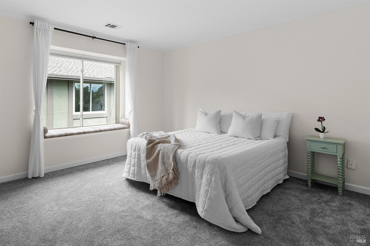 Detail Gallery Image 24 of 40 For 945 Hunt Ave, Saint Helena,  CA 94574 - 2 Beds | 2/1 Baths