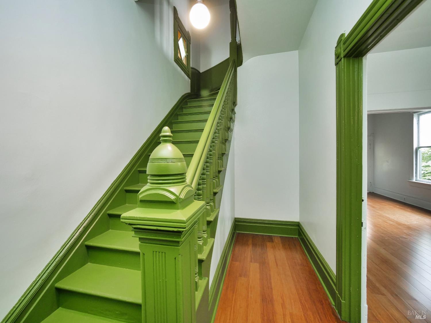 Detail Gallery Image 17 of 33 For 1014 Castro St, Oakland,  CA 94607 - – Beds | – Baths