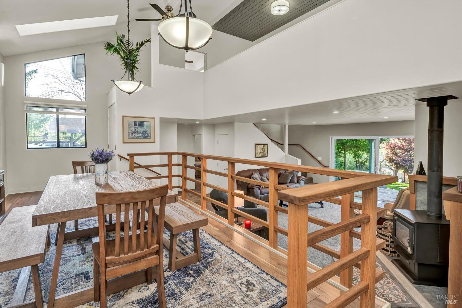 Detail Gallery Image 15 of 64 For 18222 Tigerwood Ct, Hidden Valley Lake,  CA 95467 - 4 Beds | 3 Baths