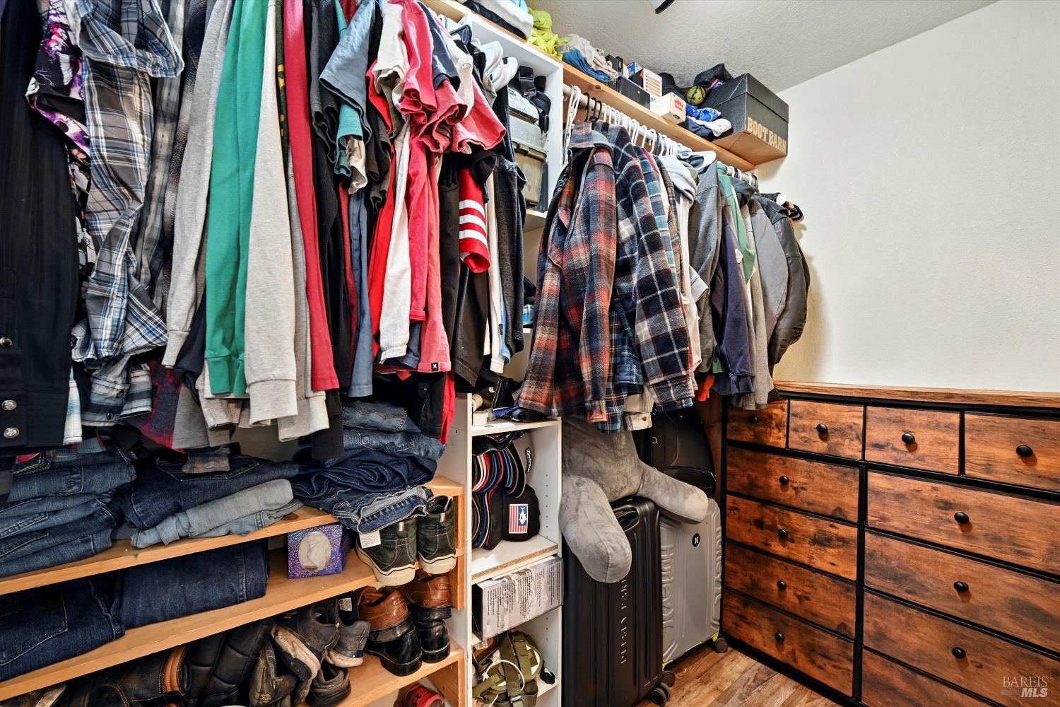 Detail Gallery Image 17 of 39 For 4397 Country Club Dr, Lucerne,  CA 95458 - 4 Beds | 2 Baths