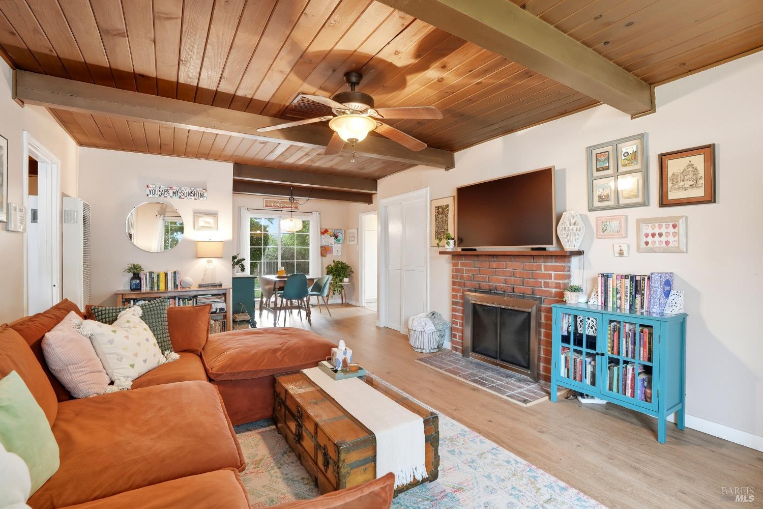 Detail Gallery Image 5 of 28 For 2830 Gillet Ave, Concord,  CA 94520 - 3 Beds | 2 Baths