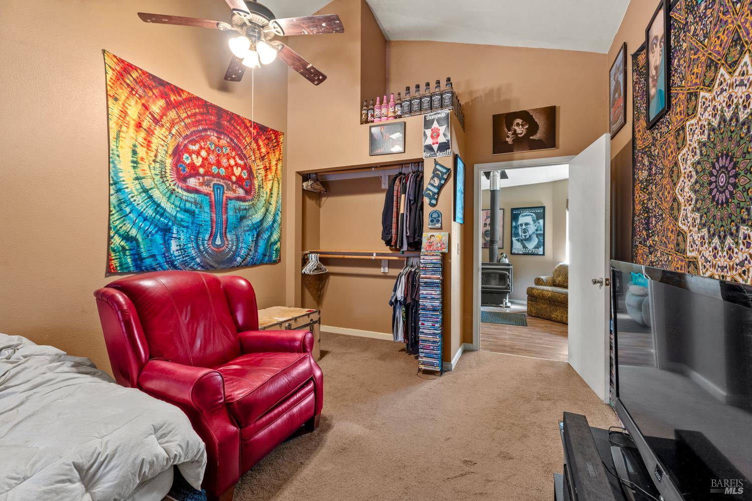 Detail Gallery Image 13 of 23 For 16460 Walker Lake Rd, Willits,  CA 95490 - 3 Beds | 1 Baths