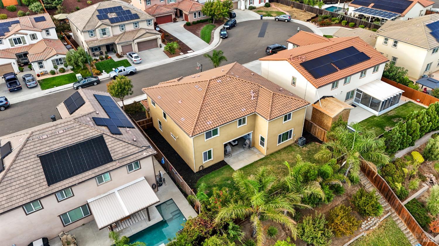 Detail Gallery Image 63 of 71 For 2437 Sanders Ln, Fairfield,  CA 94533 - 5 Beds | 4 Baths