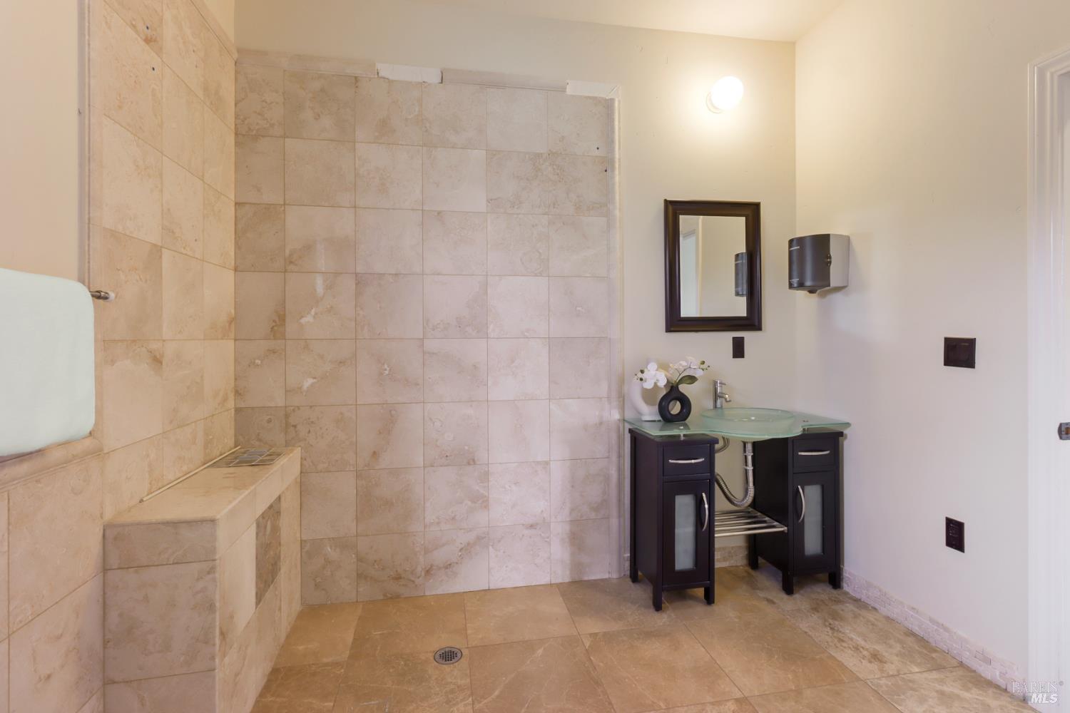 Detail Gallery Image 79 of 98 For 3945 Joslin Ln, Vacaville,  CA 95688 - 6 Beds | 5/4 Baths