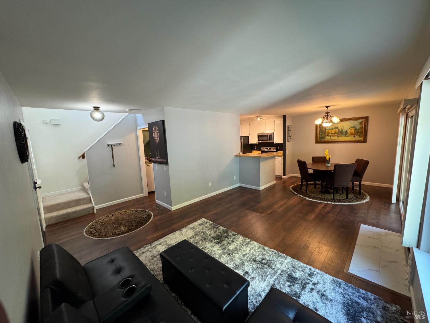 Detail Gallery Image 7 of 65 For 58 Scottsdale Way, Novato,  CA 94945 - 2 Beds | 1/1 Baths