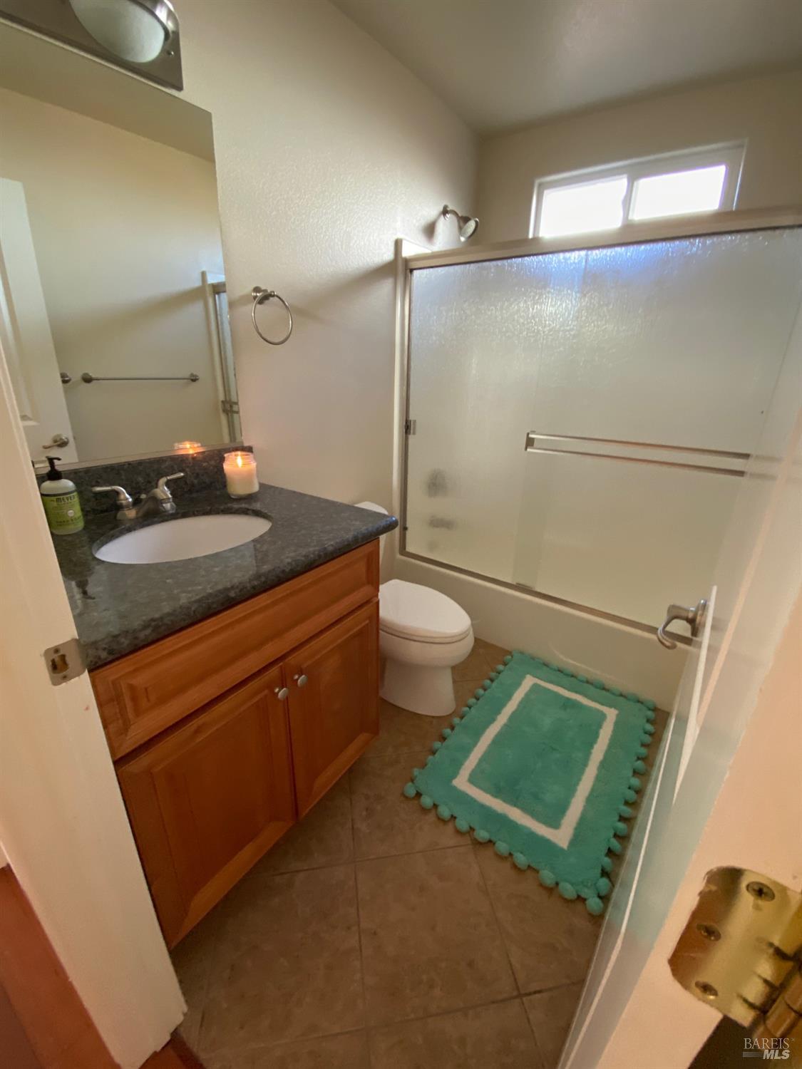 Detail Gallery Image 7 of 19 For 10178 El Dorado Way, Kelseyville,  CA 95451 - 3 Beds | 2 Baths