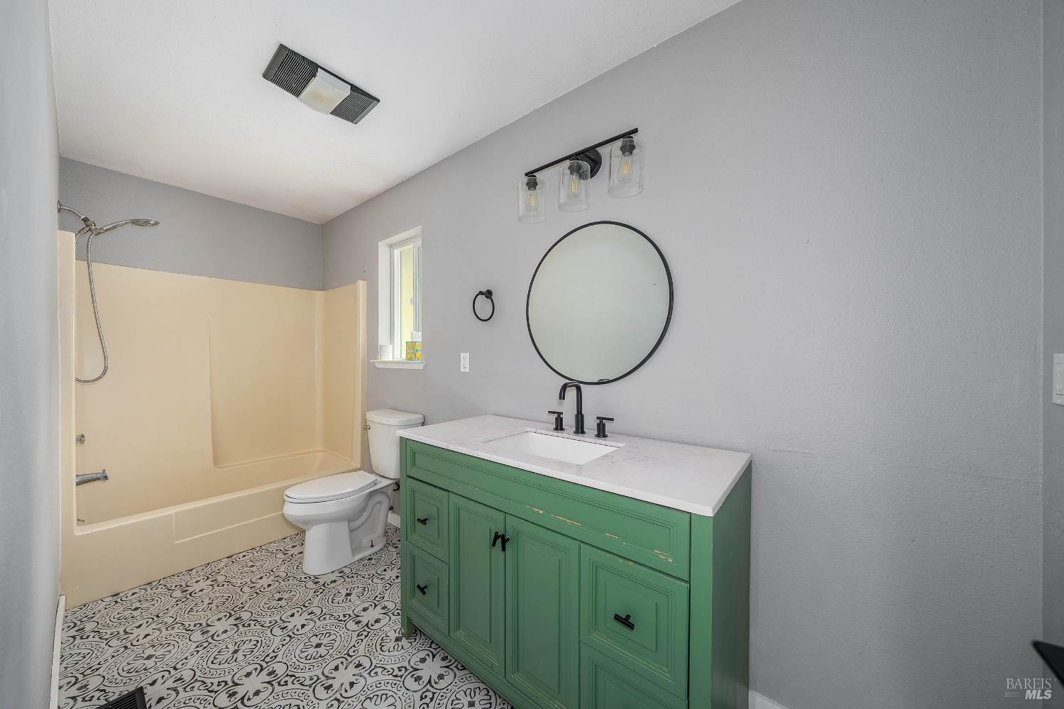 Detail Gallery Image 19 of 40 For 27180 Oriole Dr, Willits,  CA 95490 - 4 Beds | 2 Baths
