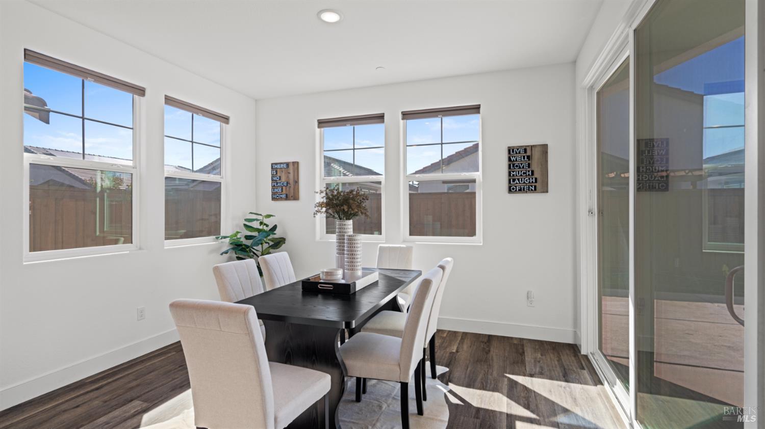 Detail Gallery Image 24 of 59 For 2195 Prairie Way, Dixon,  CA 95620 - 2 Beds | 2 Baths