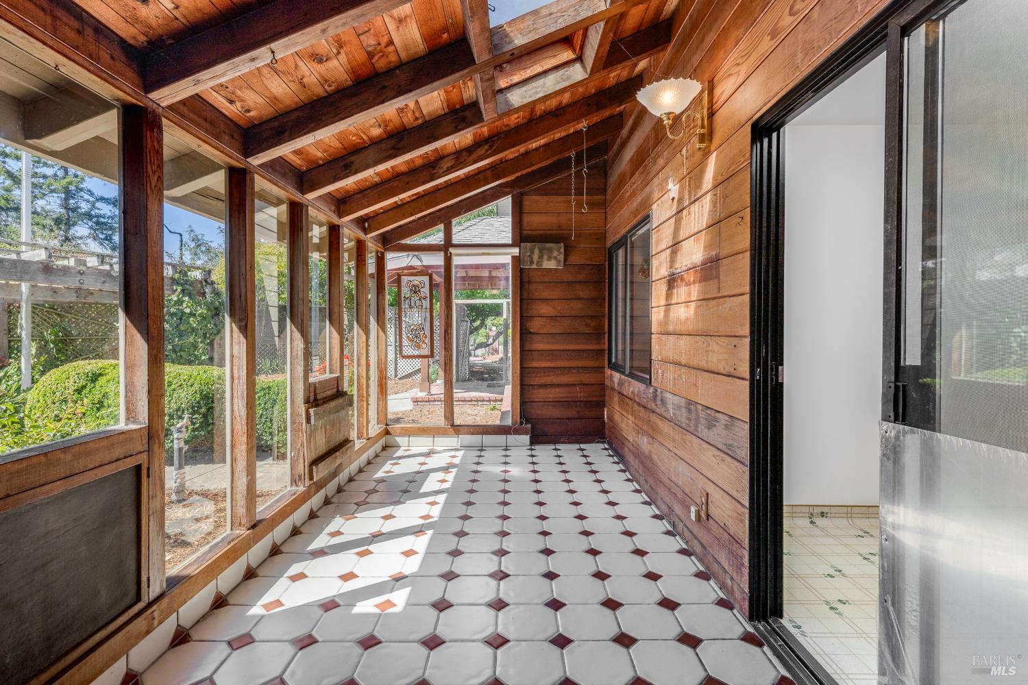 Detail Gallery Image 21 of 61 For 13881 Bodega Hwy, Sebastopol,  CA 95472 - 3 Beds | 3 Baths