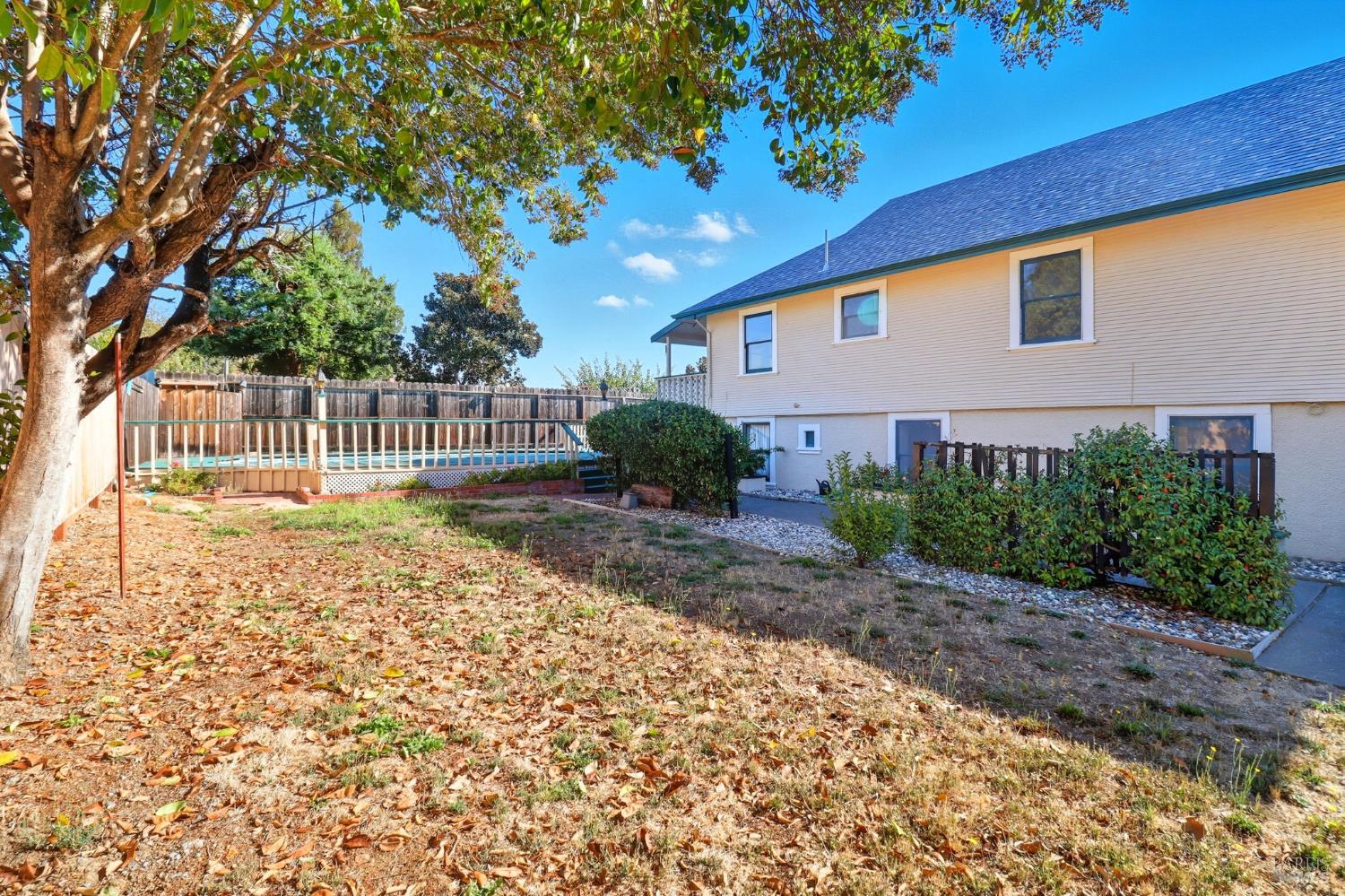 Detail Gallery Image 37 of 40 For 2094 Center Rd, Novato,  CA 94947 - 4 Beds | 2 Baths