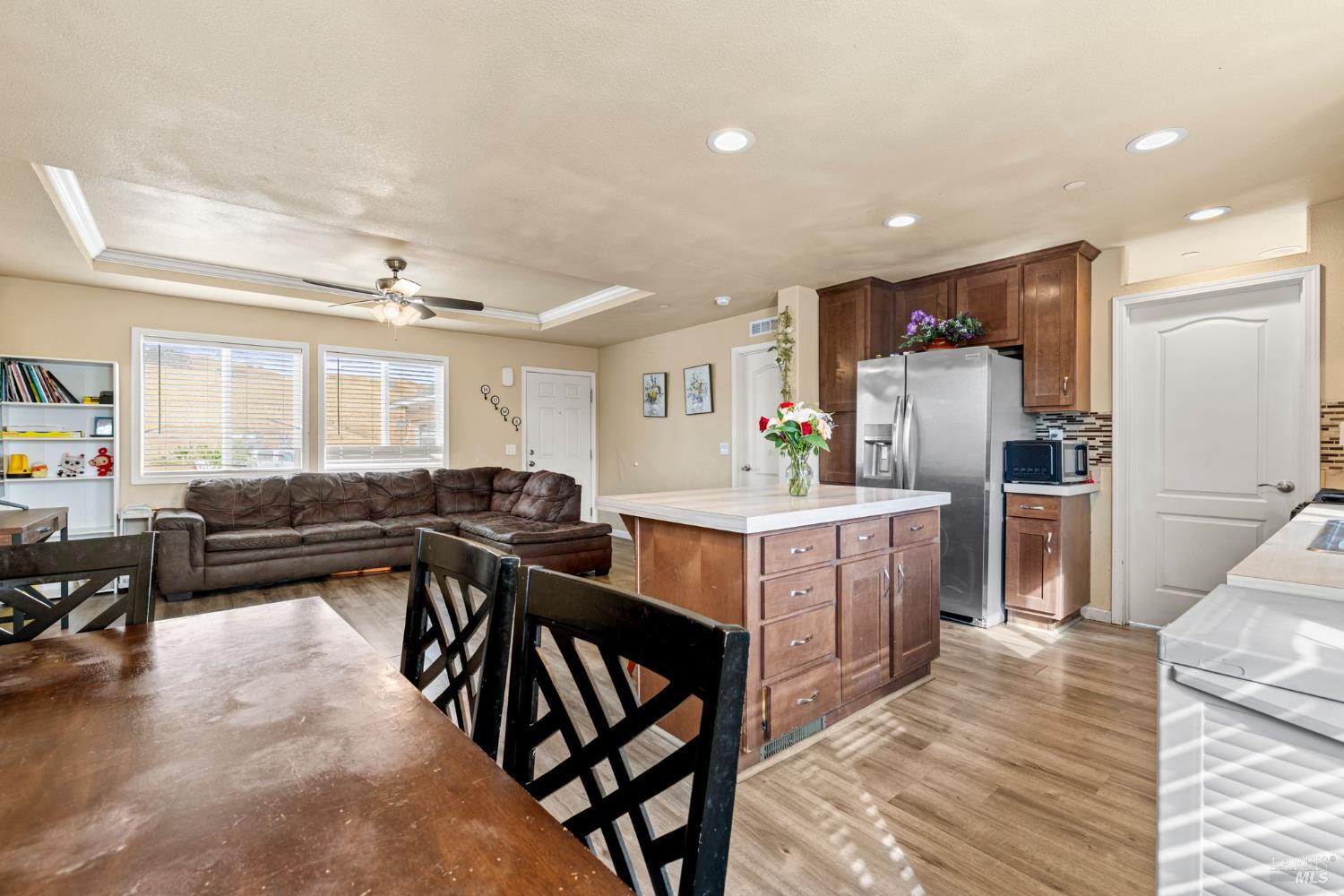 Detail Gallery Image 18 of 56 For 4203 Independence Ln, Vacaville,  CA 95688 - 3 Beds | 2 Baths