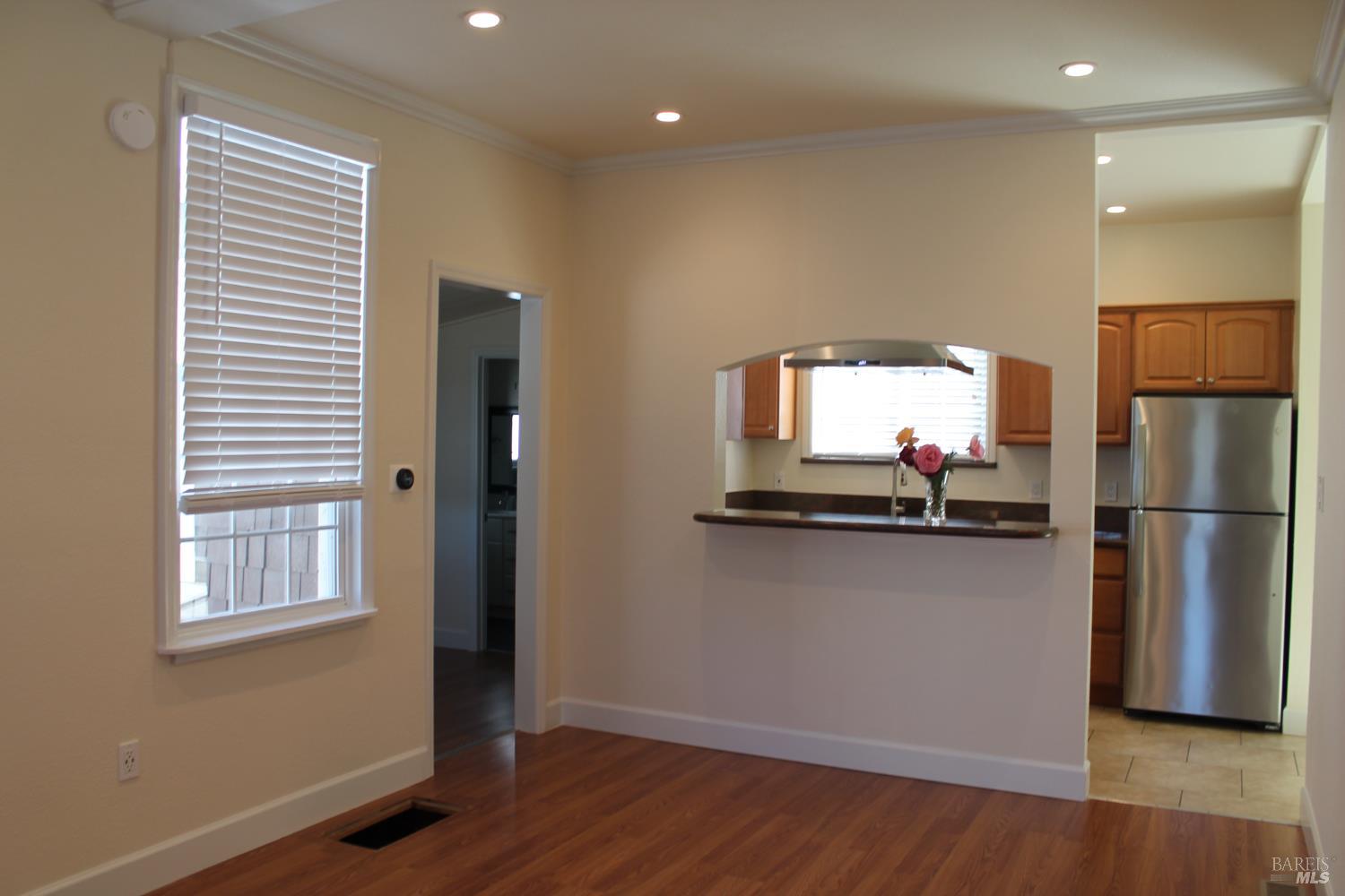 Detail Gallery Image 25 of 25 For 689 Butte St, Sausalito,  CA 94965 - 2 Beds | 1 Baths