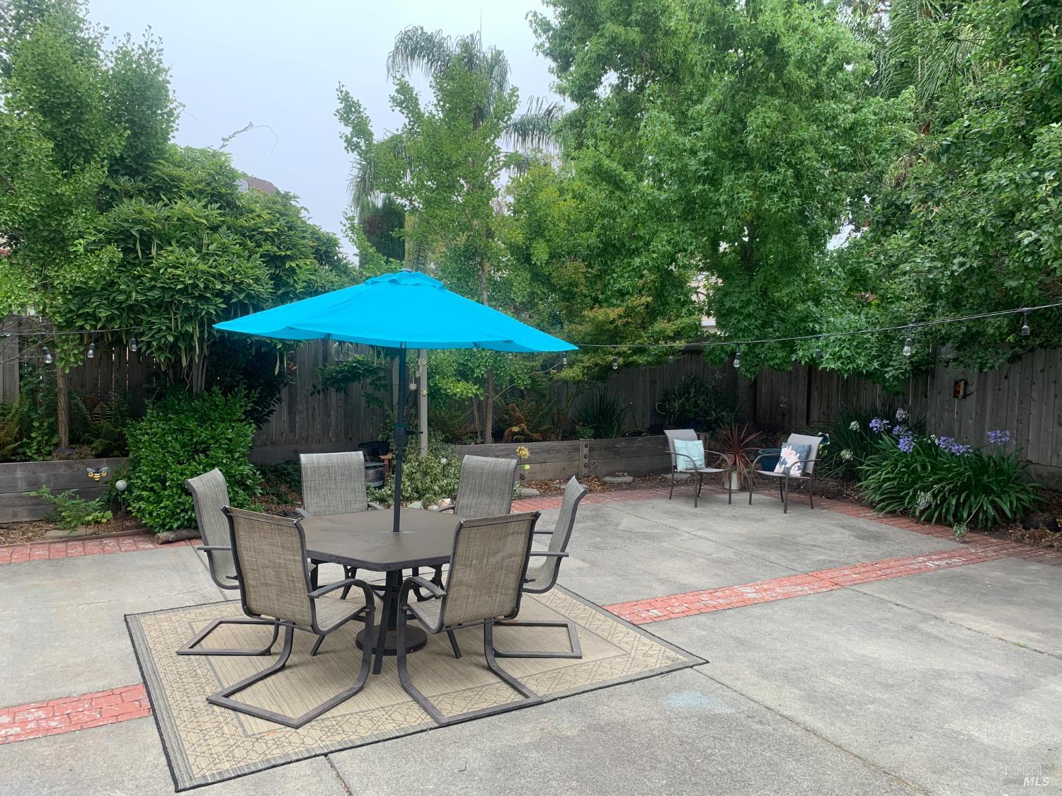 Detail Gallery Image 15 of 22 For 240 Newbury Way, American Canyon,  CA 94503 - 4 Beds | 3 Baths