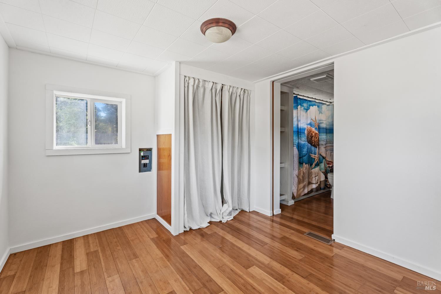 Detail Gallery Image 10 of 25 For 16700 Mitchell Creek Dr, Fort Bragg,  CA 95437 - 2 Beds | 1 Baths