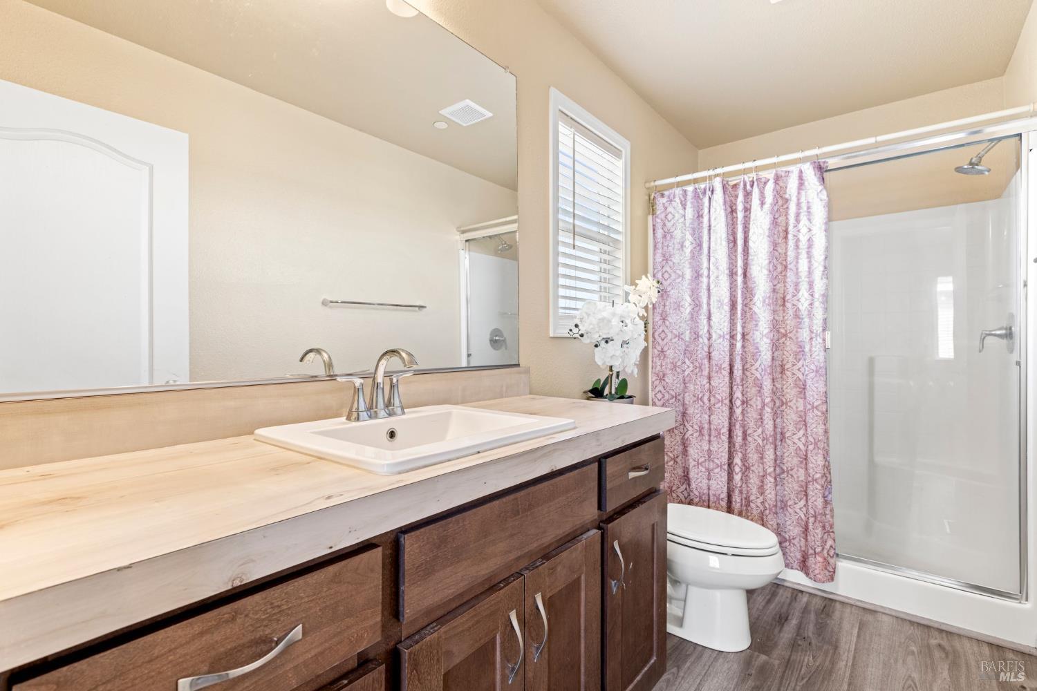 Detail Gallery Image 21 of 56 For 4203 Independence Ln, Vacaville,  CA 95688 - 3 Beds | 2 Baths