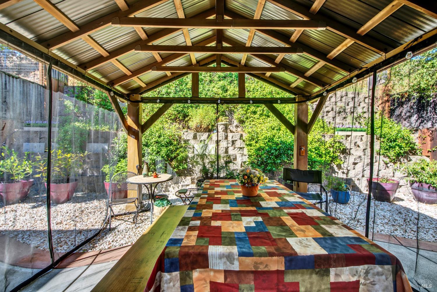 Detail Gallery Image 46 of 51 For 571 Citrine Cir, Fairfield,  CA 94534 - 3 Beds | 2/1 Baths