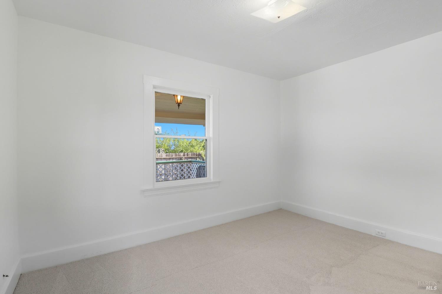 Detail Gallery Image 19 of 40 For 2094 Center Rd, Novato,  CA 94947 - 4 Beds | 2 Baths