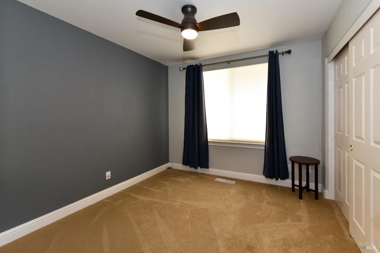 Detail Gallery Image 25 of 36 For 1185 Rochioli Dr, Windsor,  CA 95492 - 4 Beds | 2/1 Baths