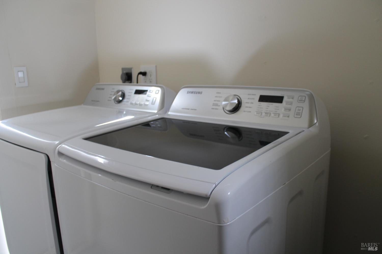 Detail Gallery Image 11 of 25 For 689 Butte St, Sausalito,  CA 94965 - 2 Beds | 1 Baths