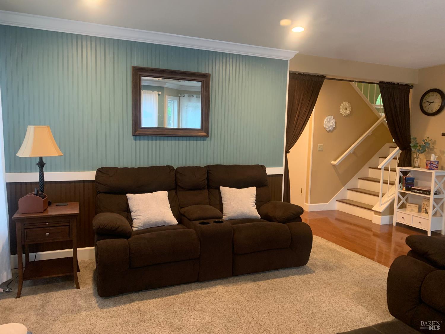 Detail Gallery Image 10 of 22 For 240 Newbury Way, American Canyon,  CA 94503 - 4 Beds | 3 Baths