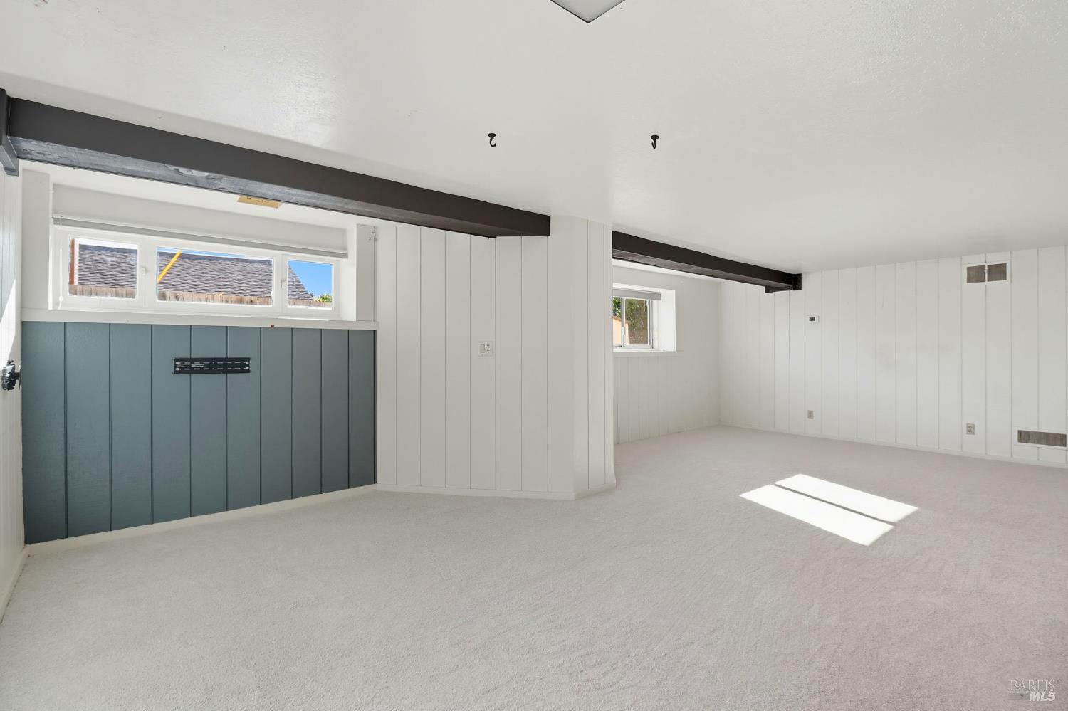 Detail Gallery Image 22 of 40 For 2094 Center Rd, Novato,  CA 94947 - 4 Beds | 2 Baths