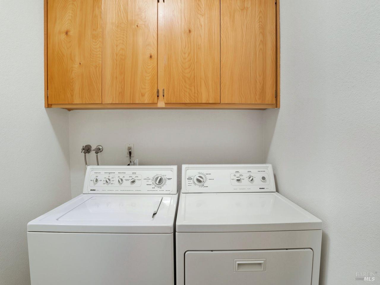 Detail Gallery Image 25 of 46 For 2131 Stonefield Ln, Santa Rosa,  CA 95403 - 2 Beds | 2/1 Baths