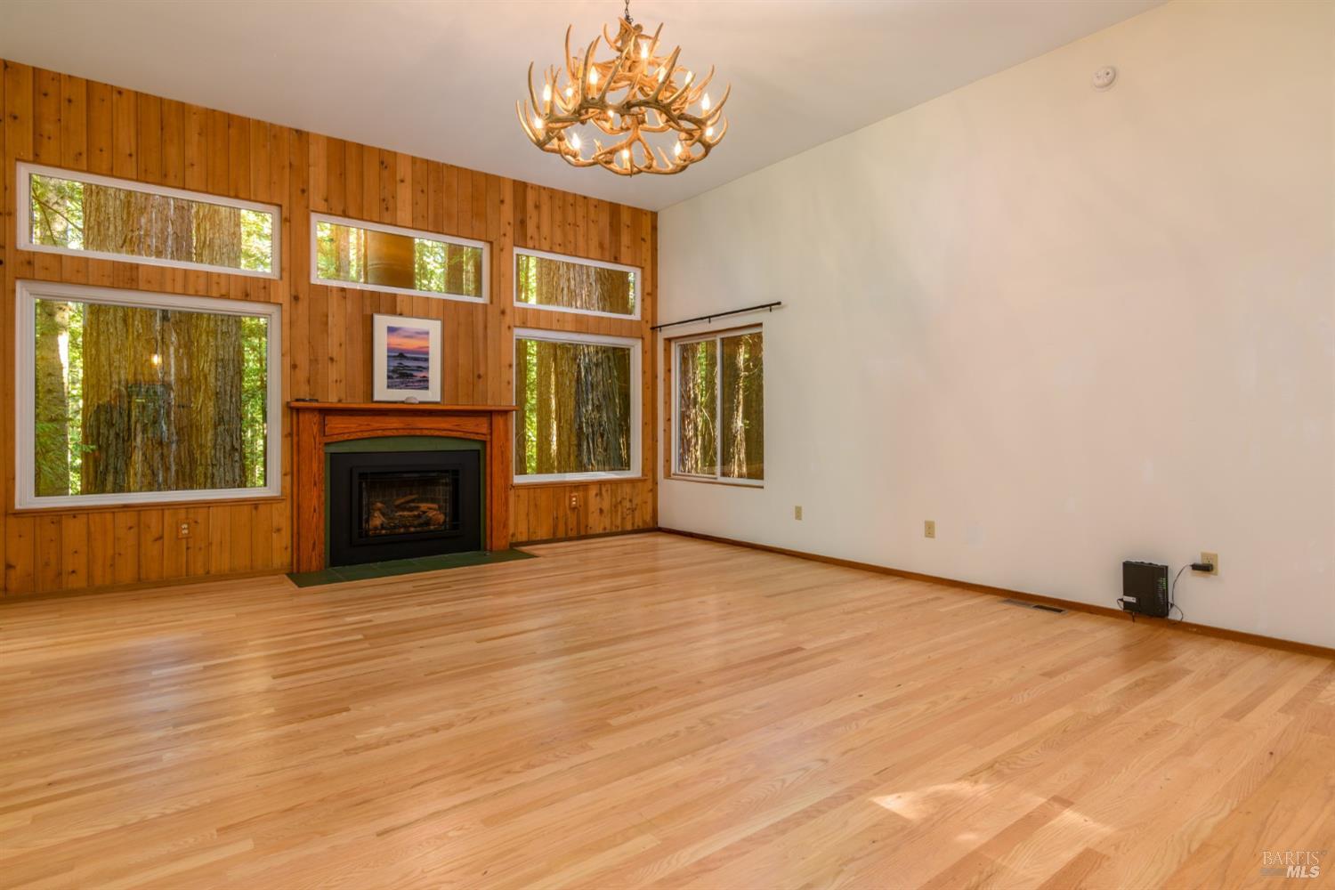 Detail Gallery Image 9 of 34 For 1101 River Beach Rd, The Sea Ranch,  CA 95497 - 2 Beds | 2 Baths