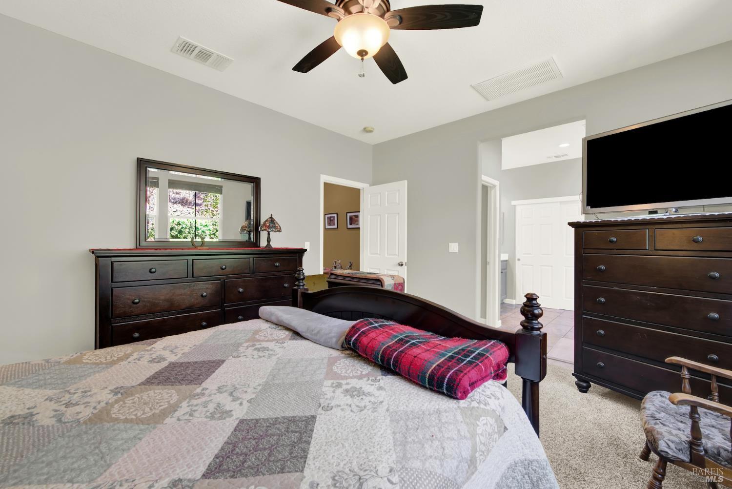 Detail Gallery Image 27 of 51 For 571 Citrine Cir, Fairfield,  CA 94534 - 3 Beds | 2/1 Baths