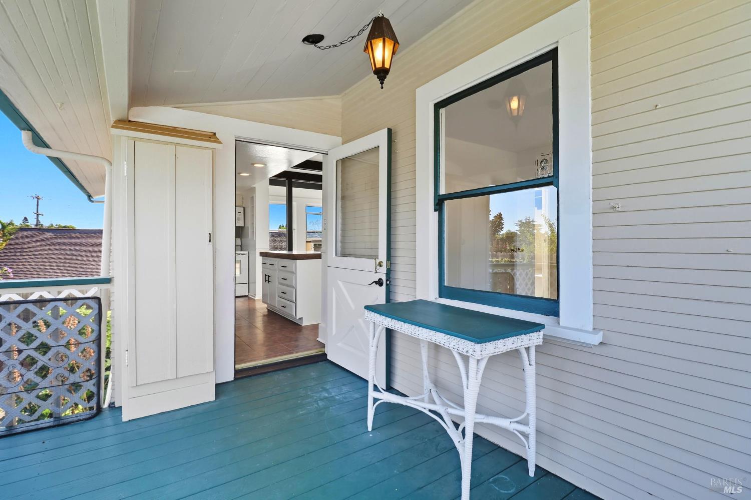 Detail Gallery Image 13 of 40 For 2094 Center Rd, Novato,  CA 94947 - 4 Beds | 2 Baths