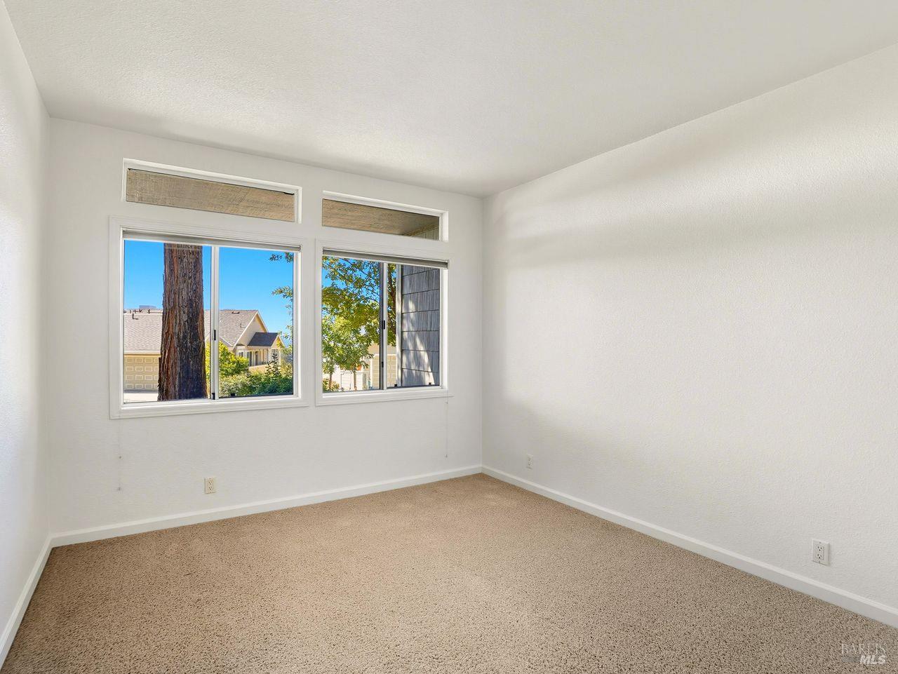 Detail Gallery Image 26 of 46 For 2131 Stonefield Ln, Santa Rosa,  CA 95403 - 2 Beds | 2/1 Baths